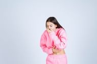 Symptoms of gallstones can include vomiting and nausea. (Photo via Freepik)